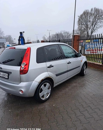 Ford Fiesta cena 5500 przebieg: 310000, rok produkcji 2006 z Kleczew małe 497